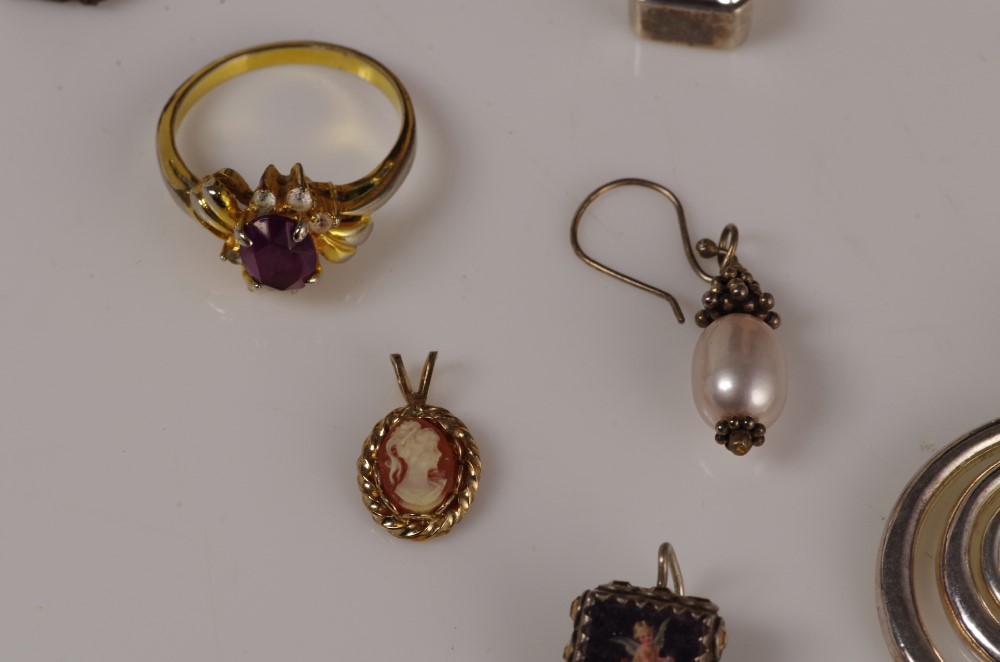 Antique and Vintage Silver and Mixed Metal Jewelry