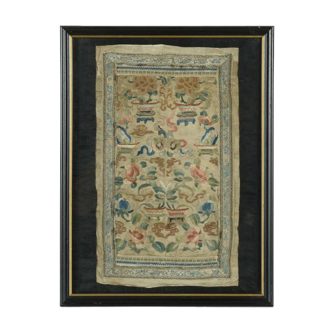 Antique Qing Dynasty Chinese Silk Embroidery