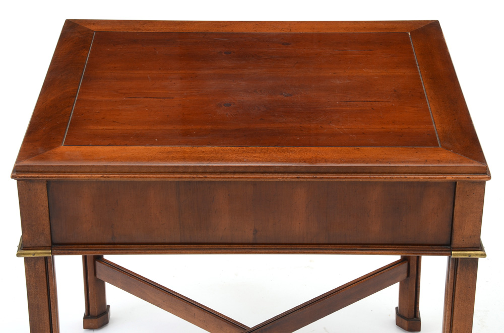 Gordon's Furniture Side Table