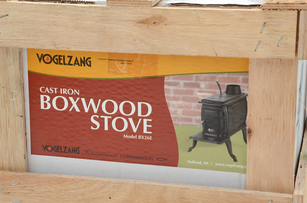 Cast Iron Boxwood Stove