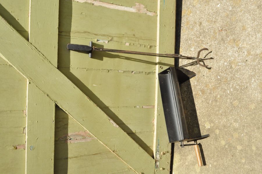 Iron Log Grabber and Paper Log Roller