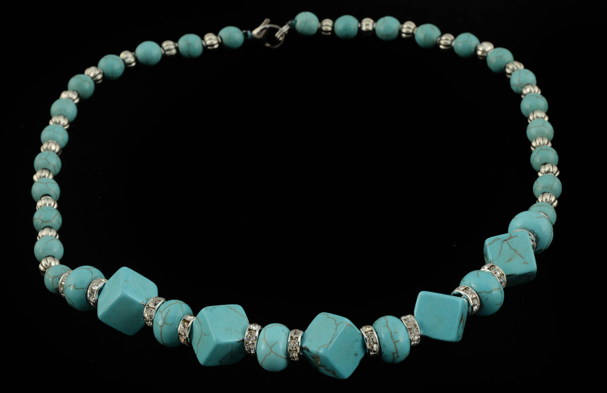 Five Fashion Necklaces and a Pendant