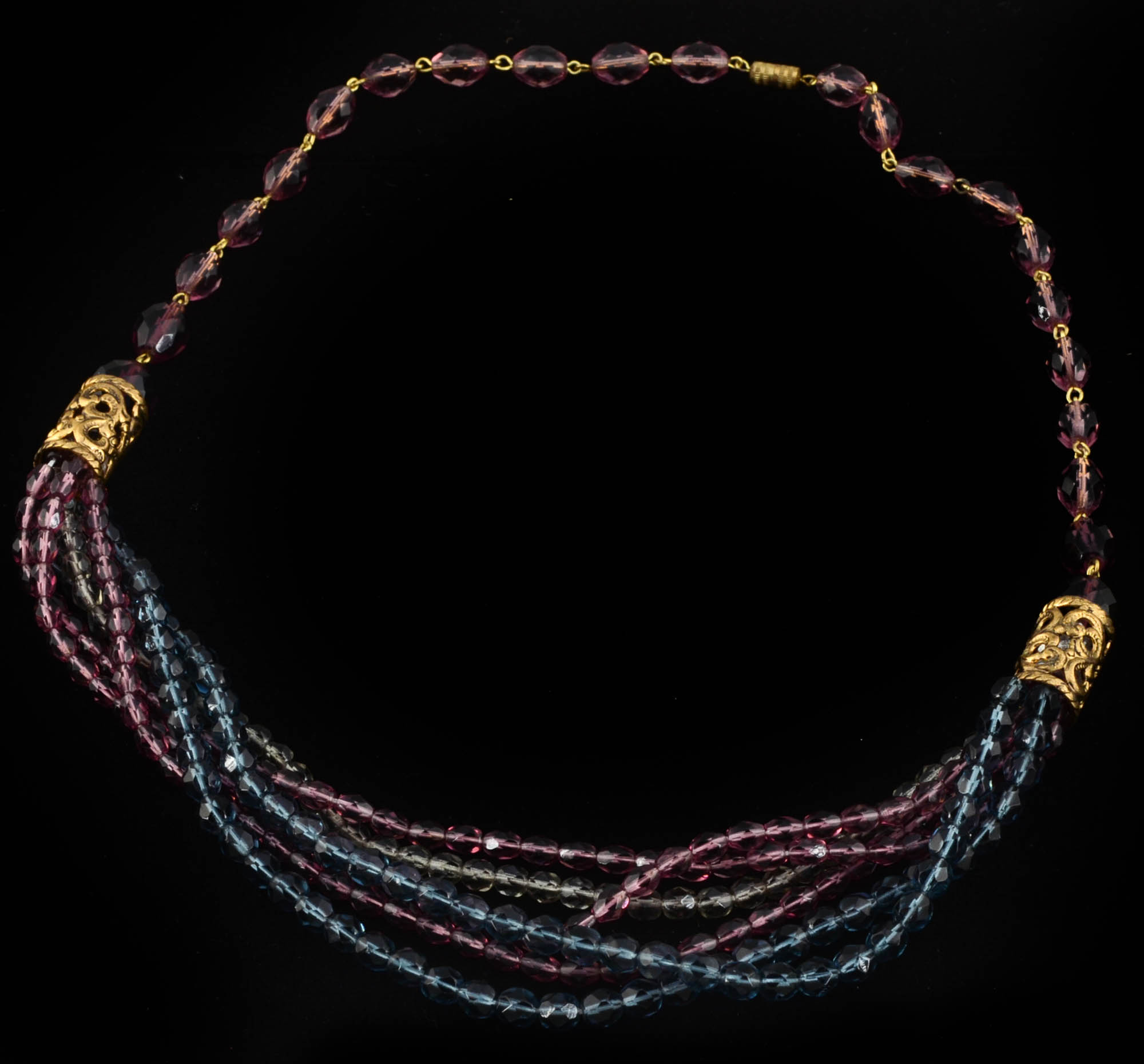 Five Fashion Necklaces and a Pendant