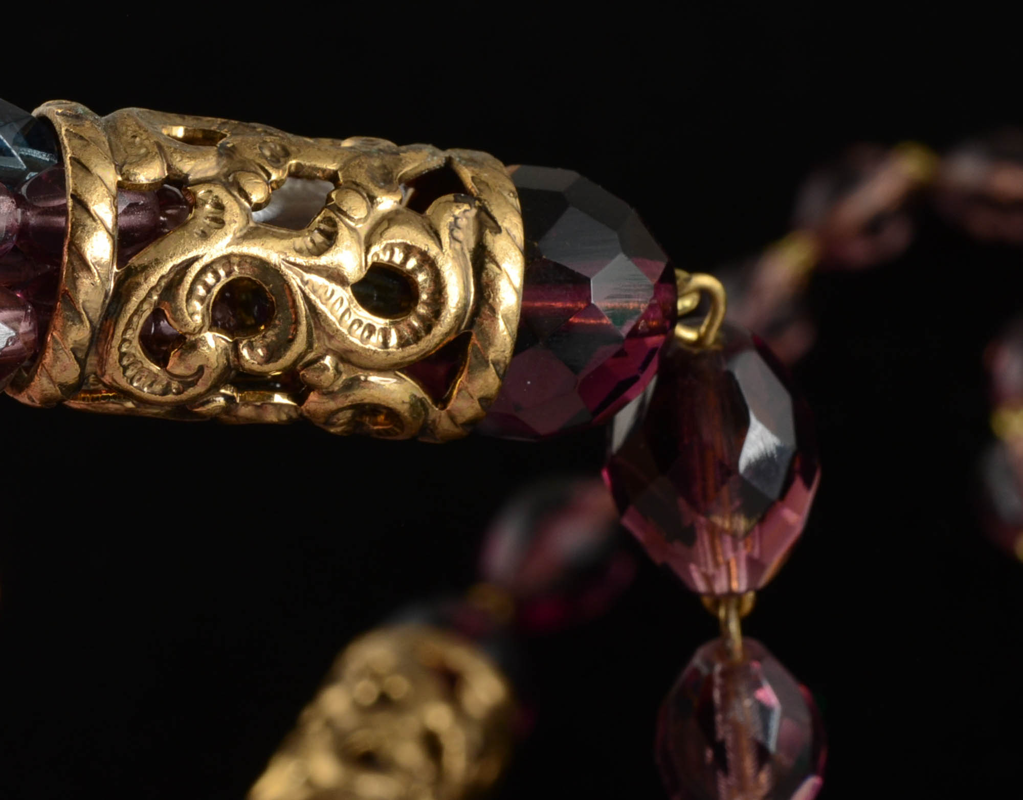 Five Fashion Necklaces and a Pendant