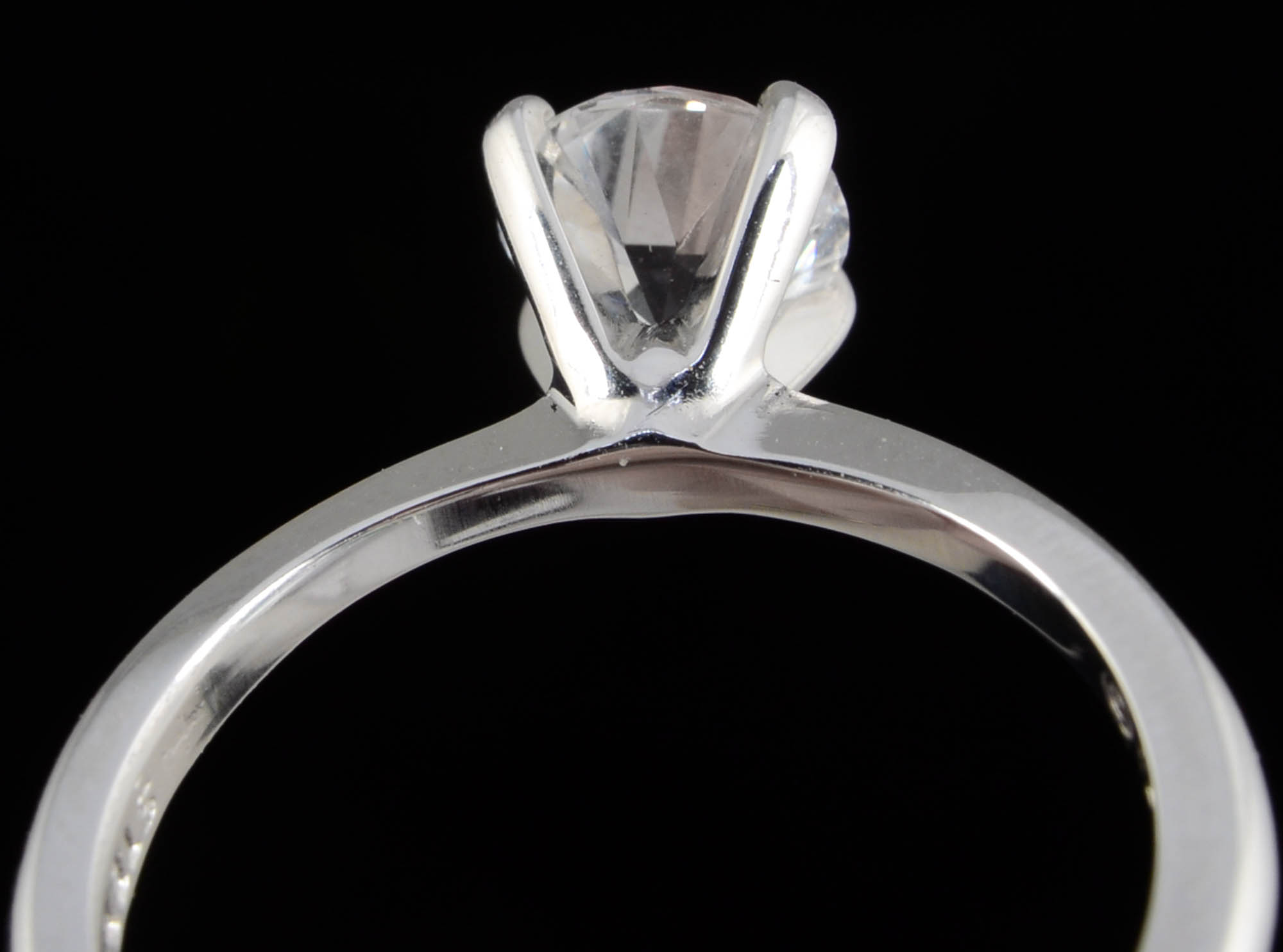 Three Avon Sterling Silver Brilliantelle Rings