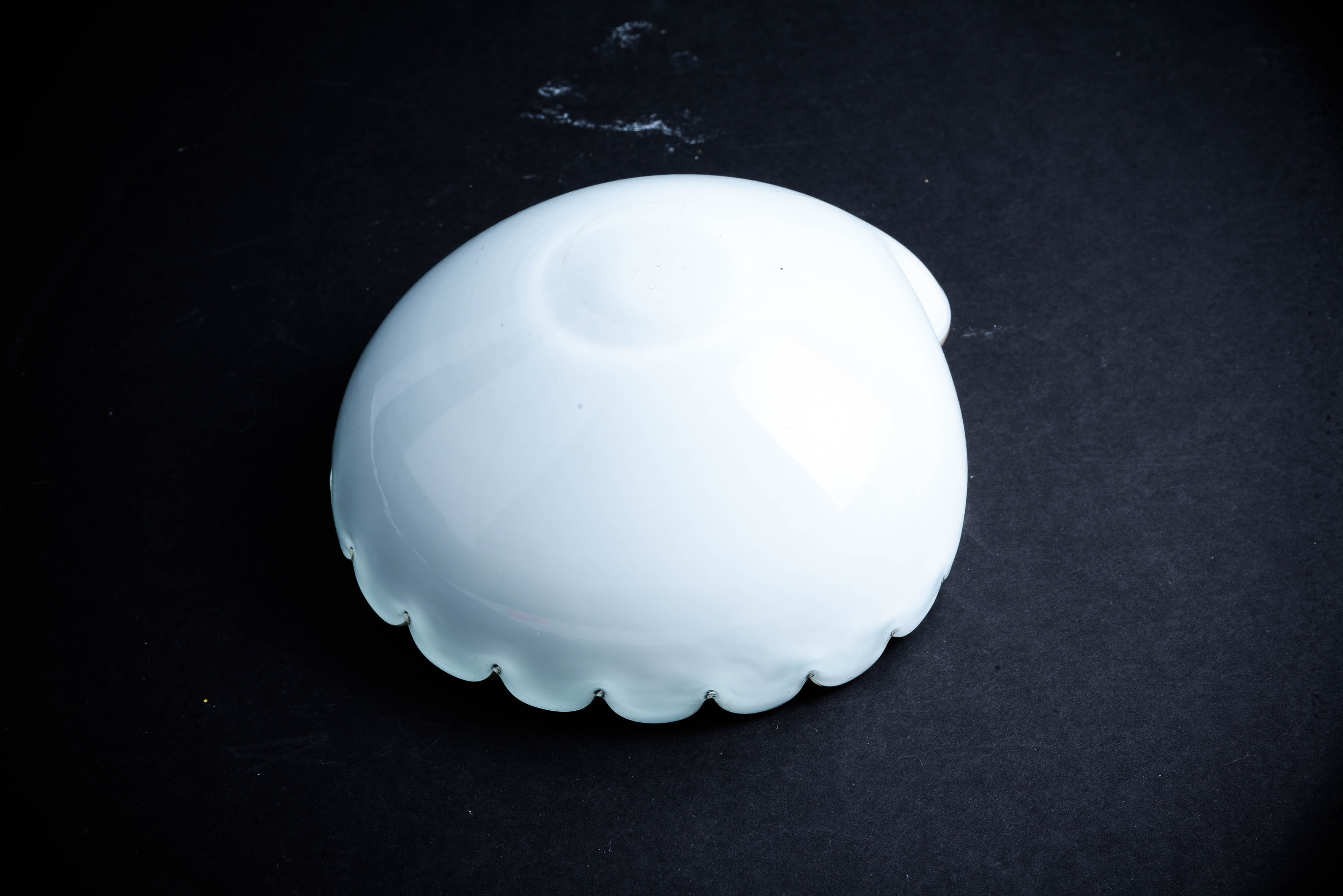 Vintage Glass Shell Ash Reiciver