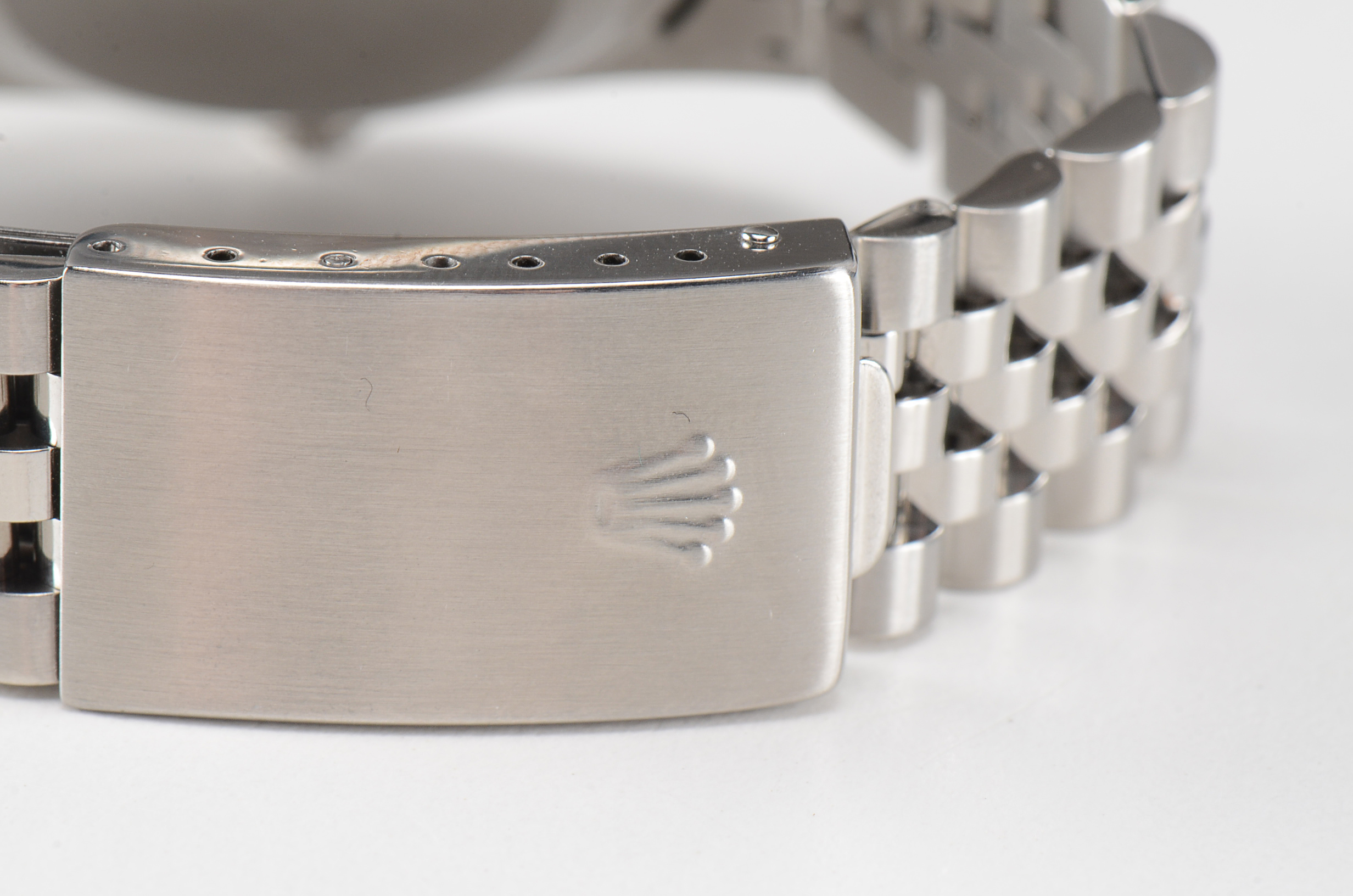 Men's Rolex Datejust Stainless Steel 16200 36mm Silver Index Jubilee Watch