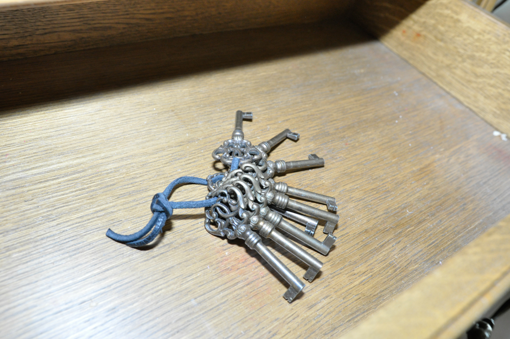 Eight Piece German Shrunk