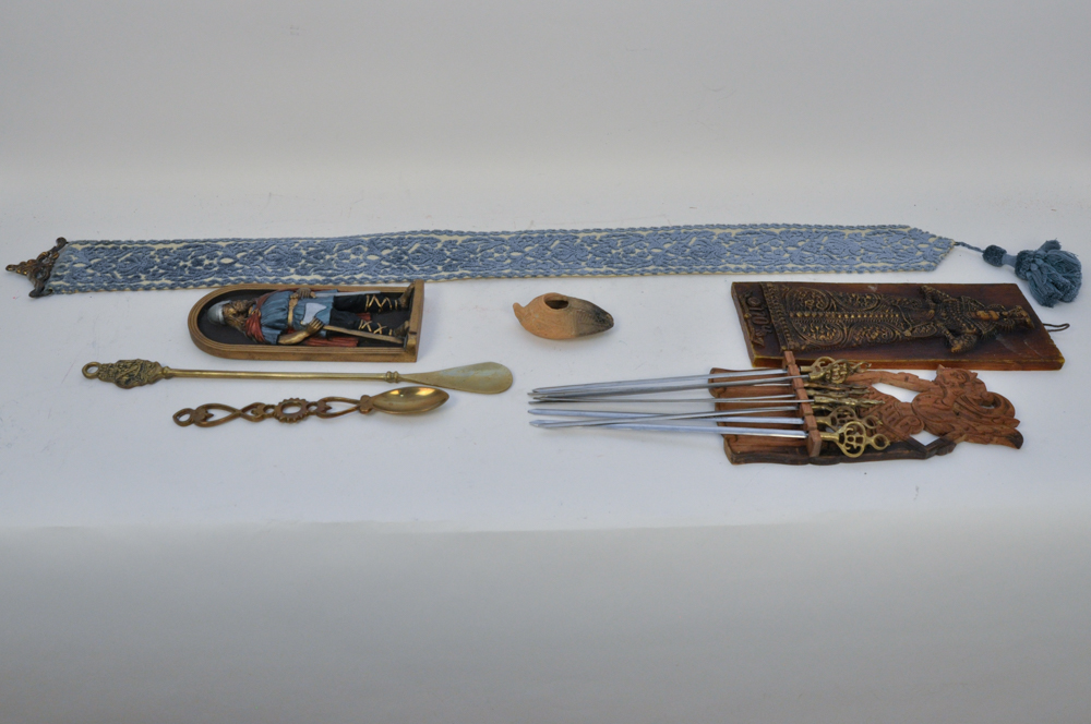 Old World Wall Decor