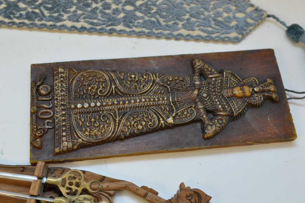 Old World Wall Decor