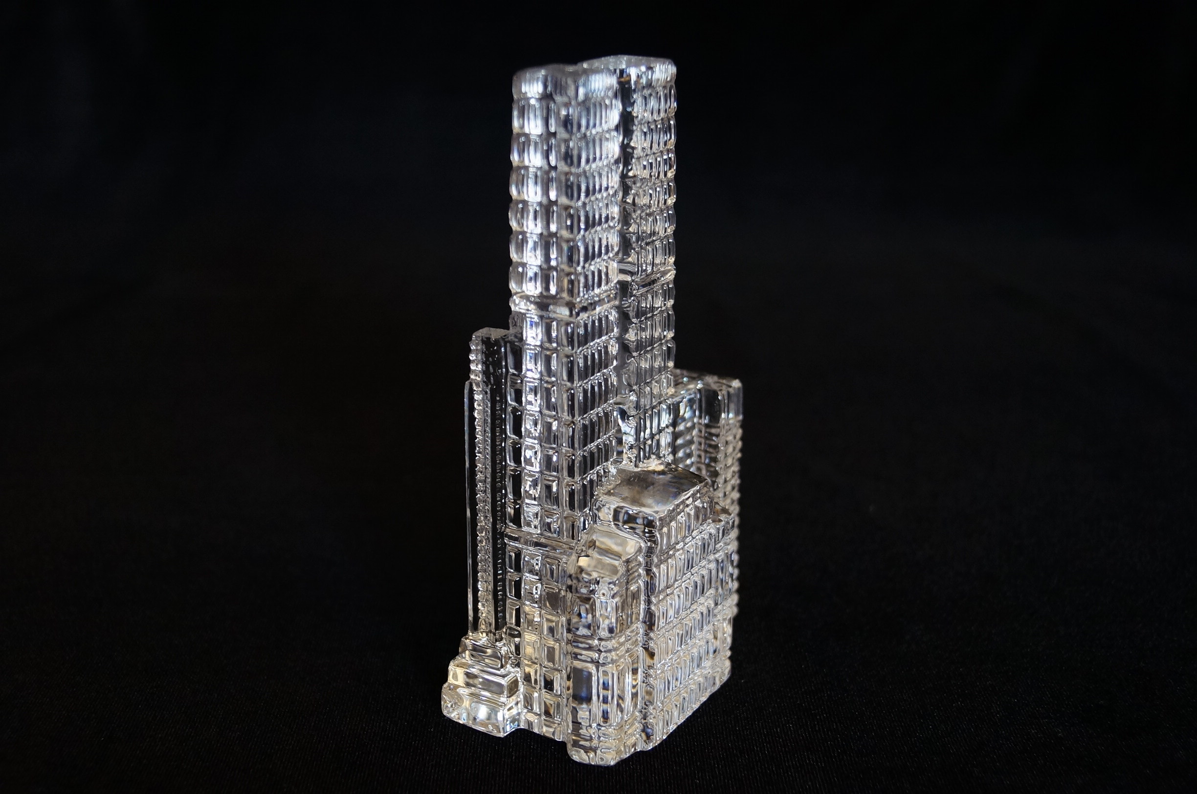 Vintage Hofbauer New York Skyline Crystal Figurine