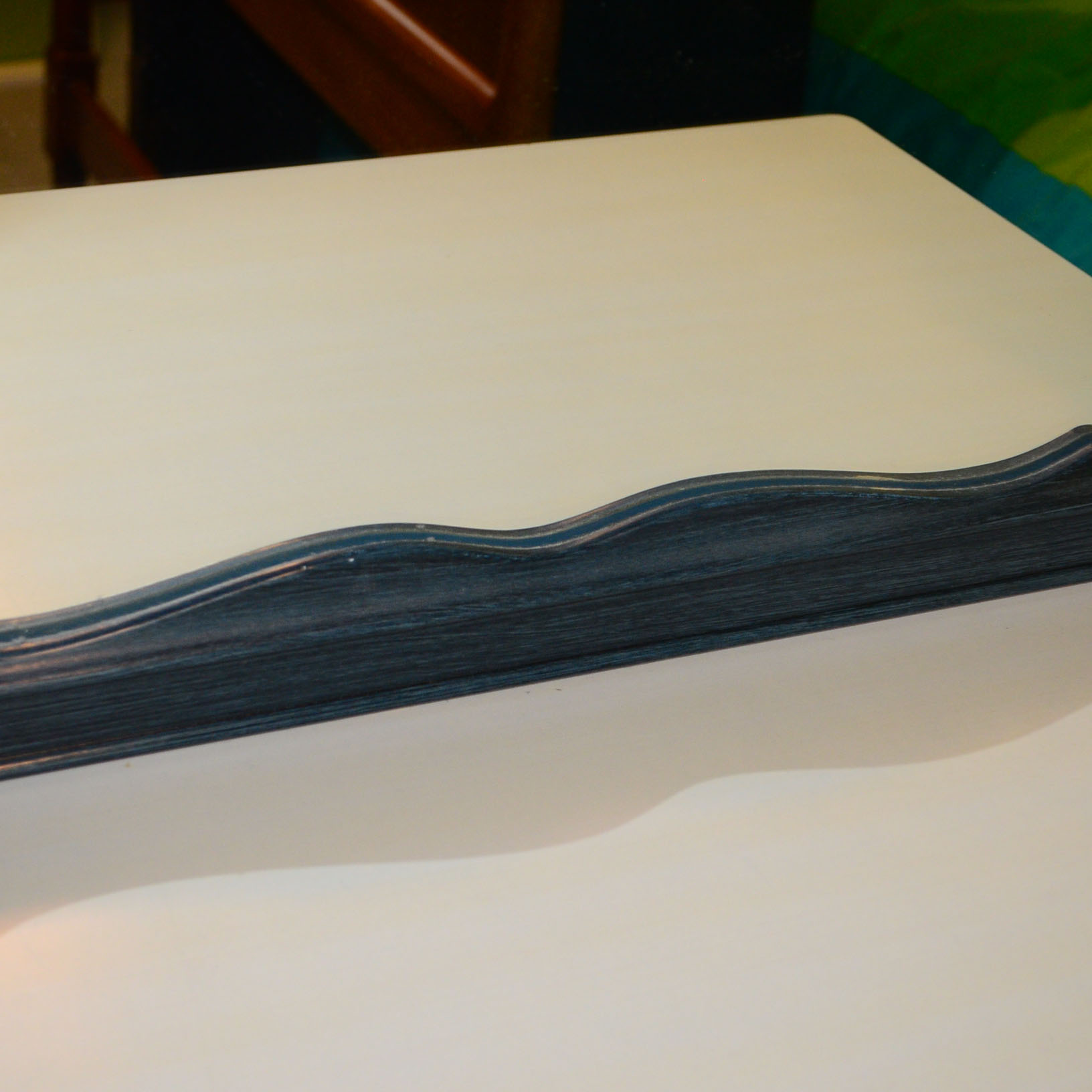 Ethan Allen Dresser With Mirror