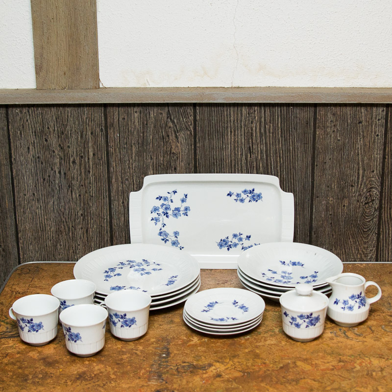 Vintage Colditz "Inglasur" China Set