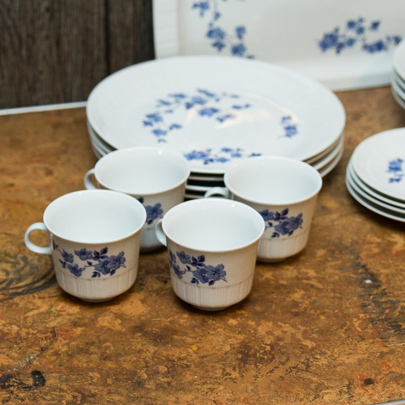 Vintage Colditz "Inglasur" China Set