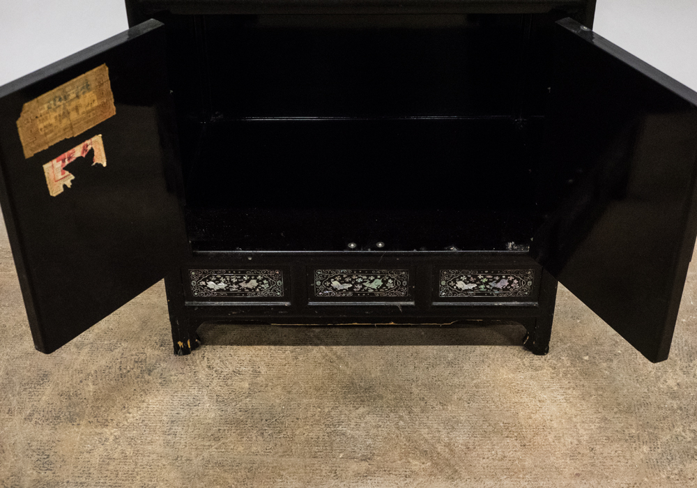 Chinese Lacquered Mother-of-Pearl Shelf