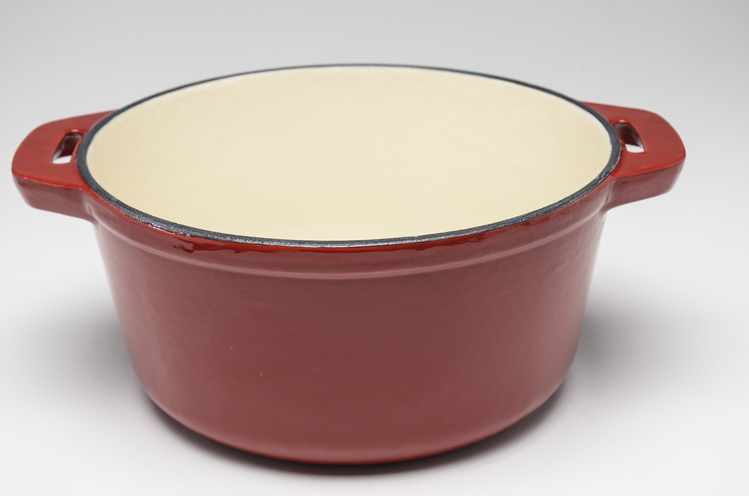 Bella Five Quart Enameled Cast Iron Pot