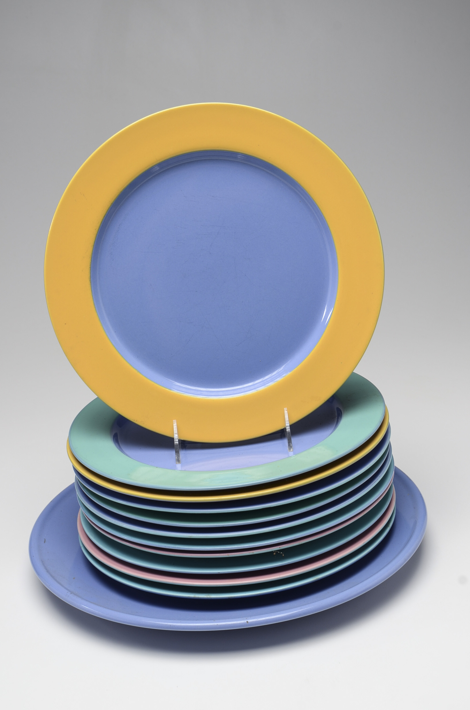 "Colorways" by Lindt Stymeist Dishes