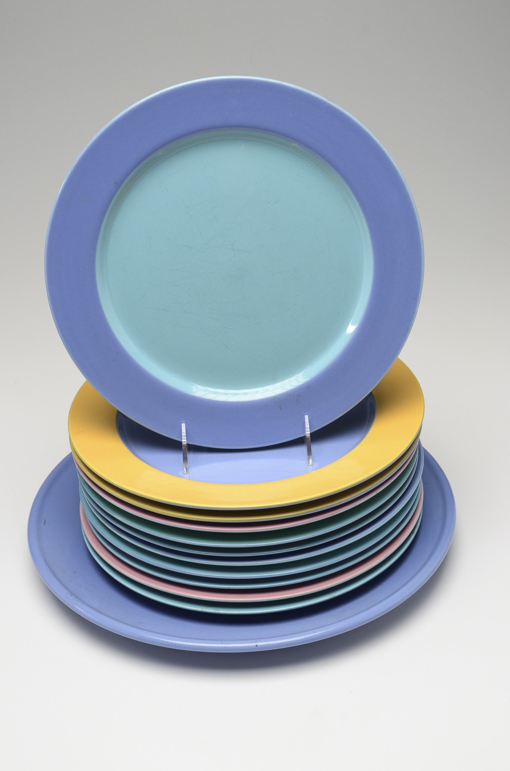 "Colorways" by Lindt Stymeist Dishes