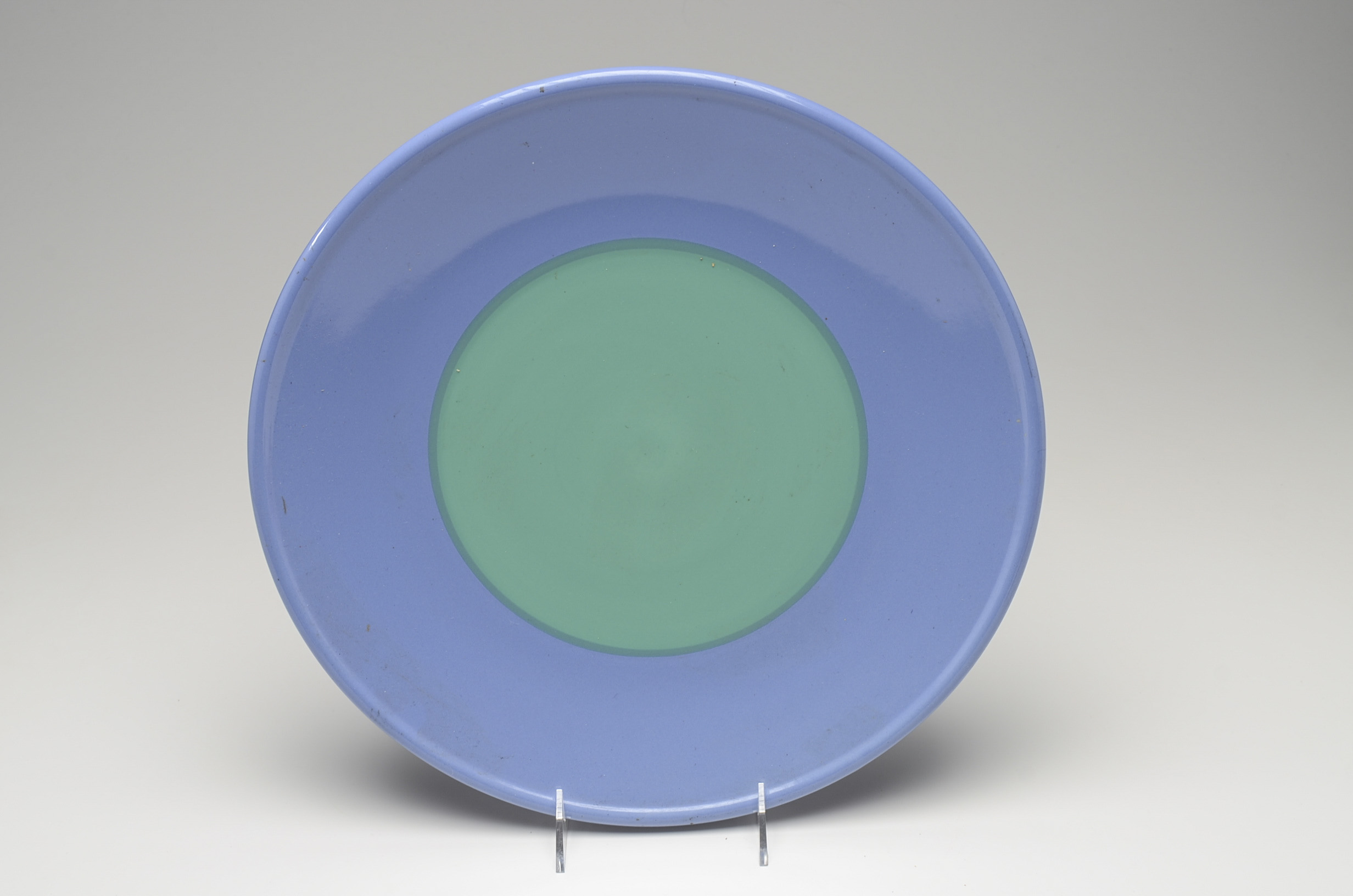 "Colorways" by Lindt Stymeist Dishes