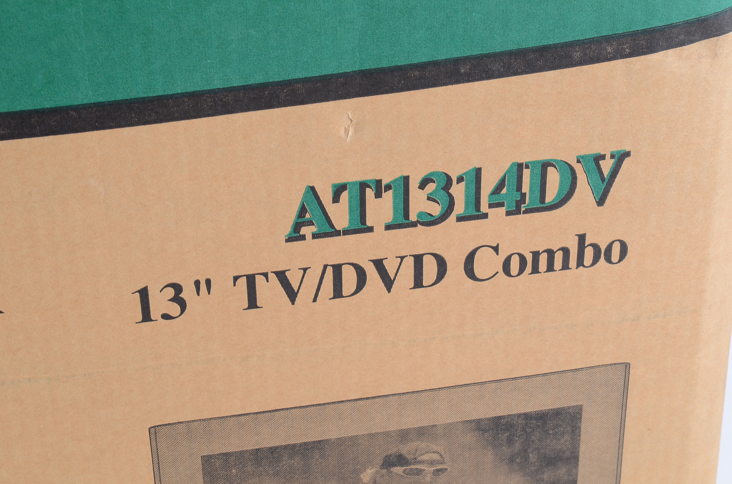 Apex Digital AT1314DV TV/DVD Combo