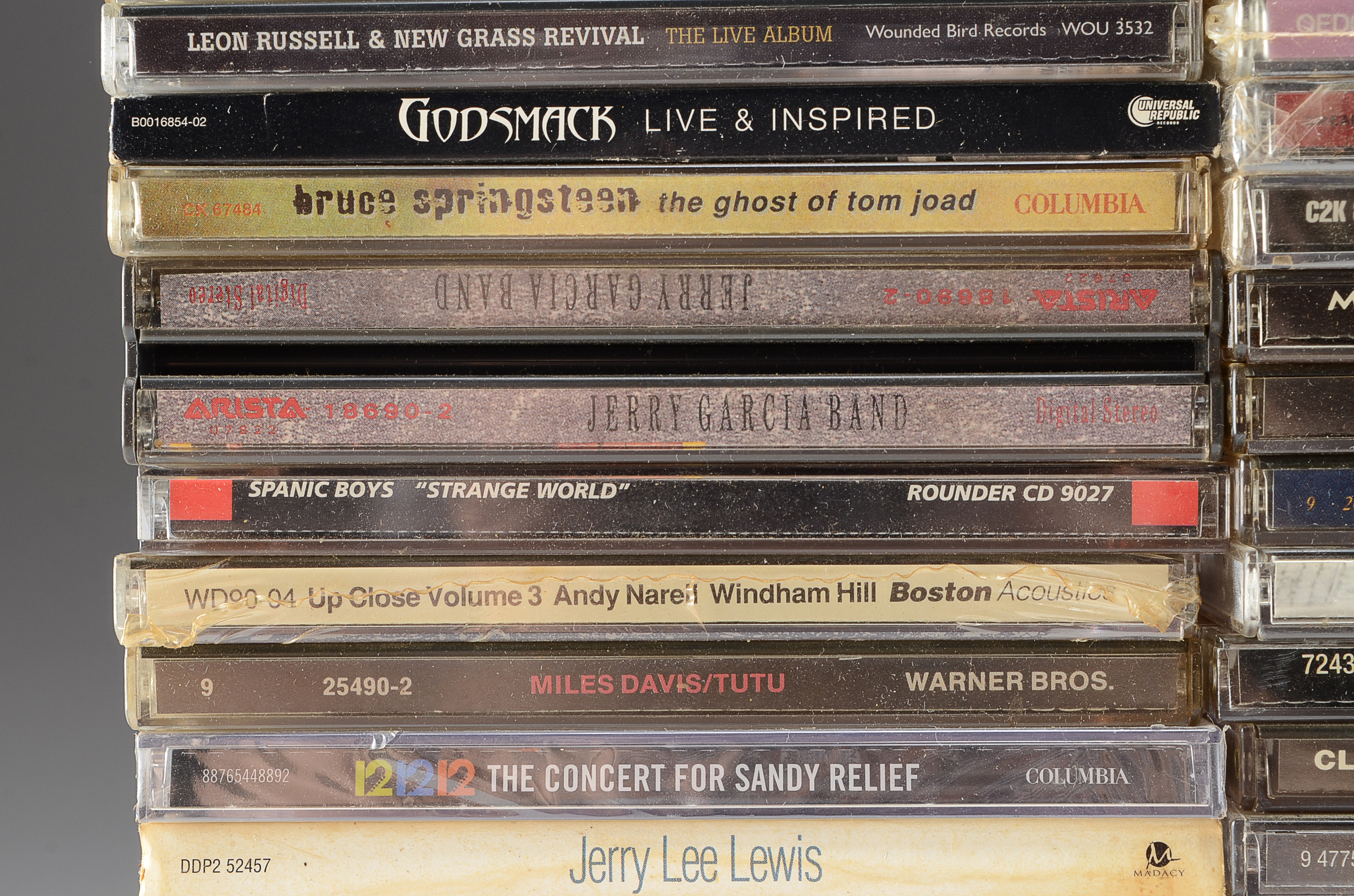 Over 80 Rock, Pop, Folk and Country CDs