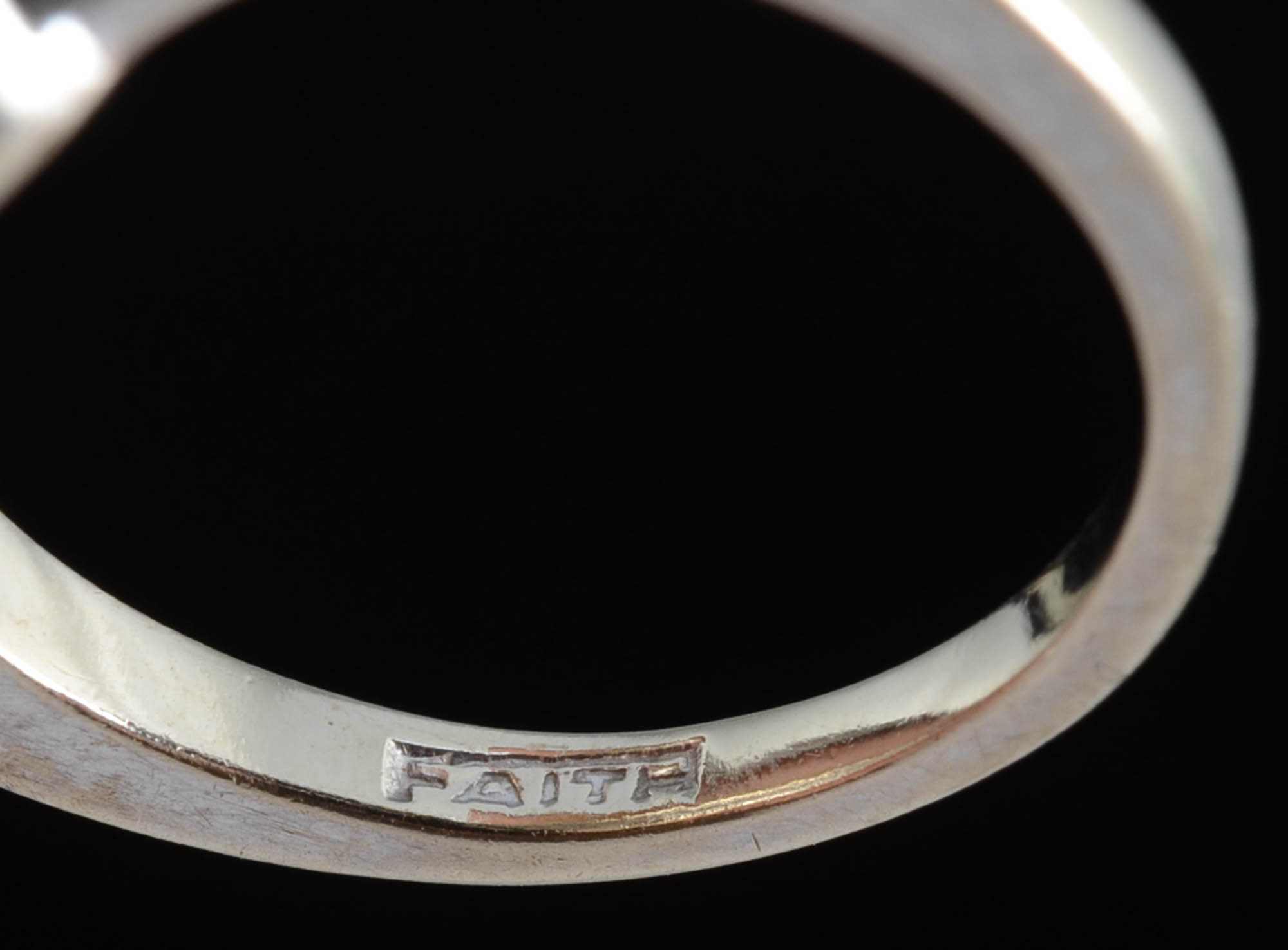 Vintage 10K White Gold and Colorless Quartz Openwork Ring