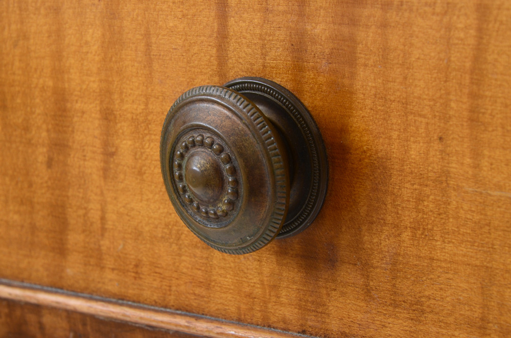 Pair of Federal Style Curly Maple Nightstands