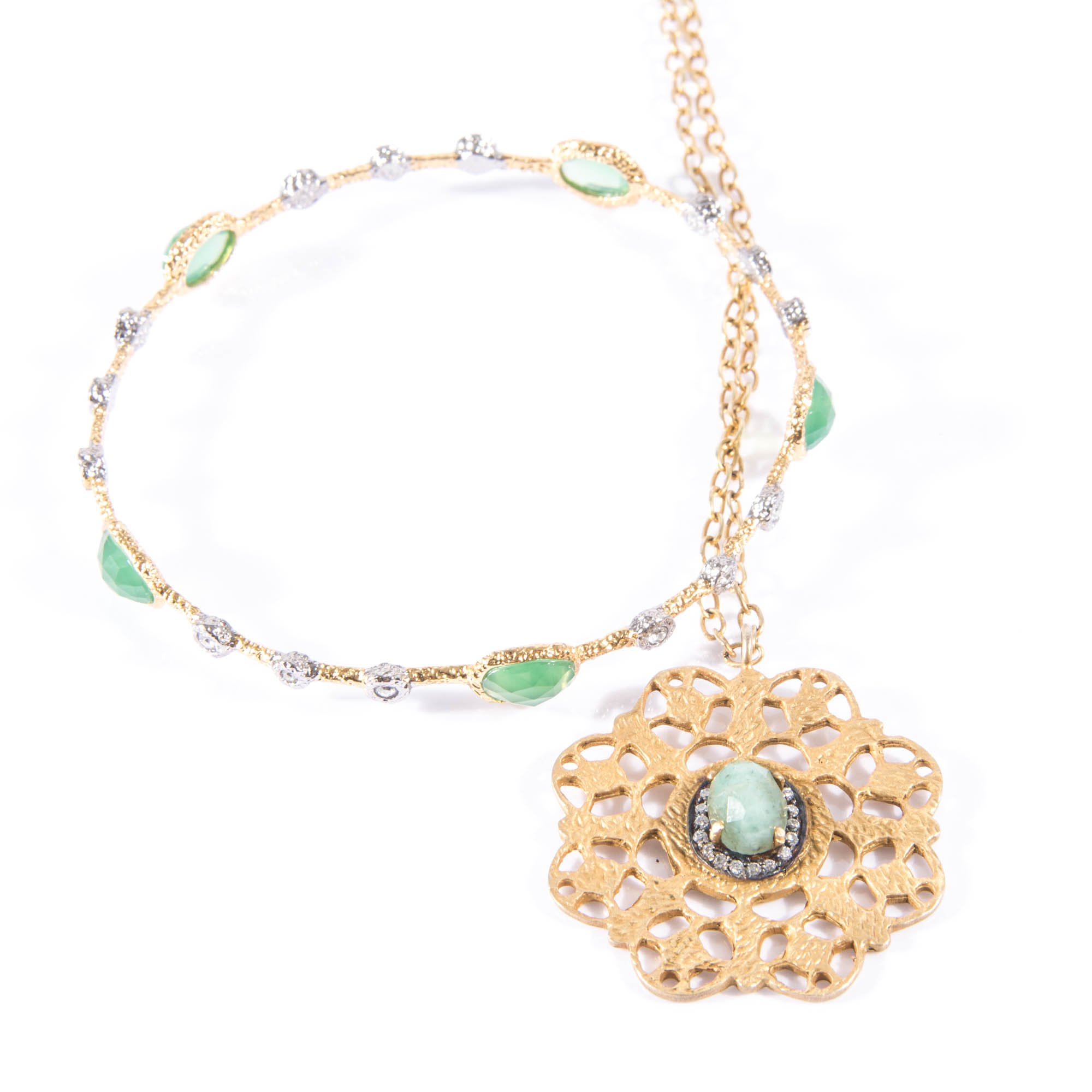 Vintage Gold Tone Bangle and Necklace