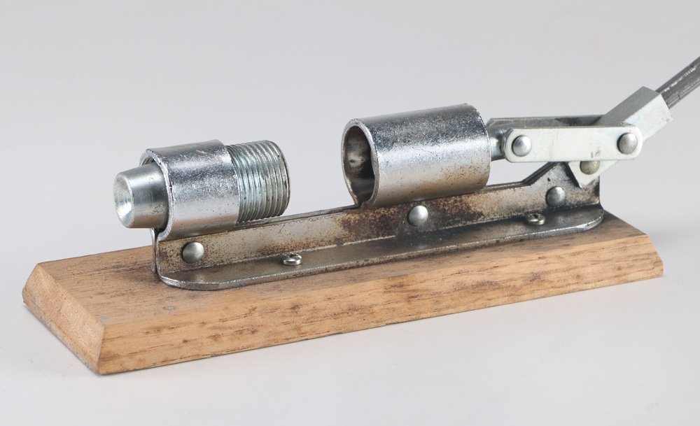 Gem Dandy Nut Cracker