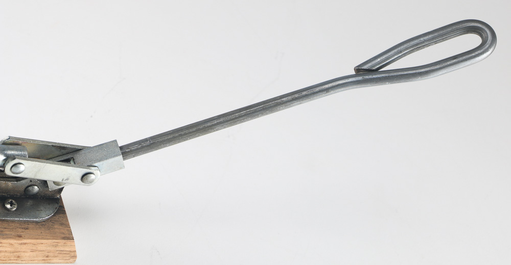 Gem Dandy Nut Cracker