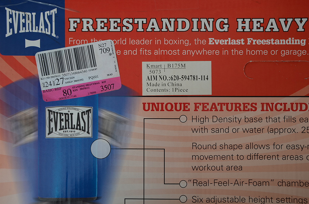 Everlast Freestanding Heavy Bag and Weight Set
