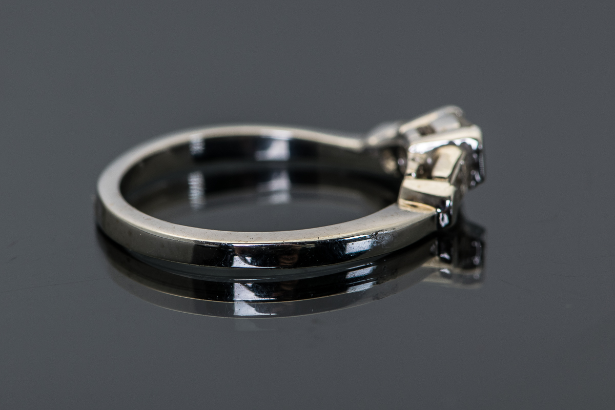 18K White Gold and Baguette Diamond Wedding Band