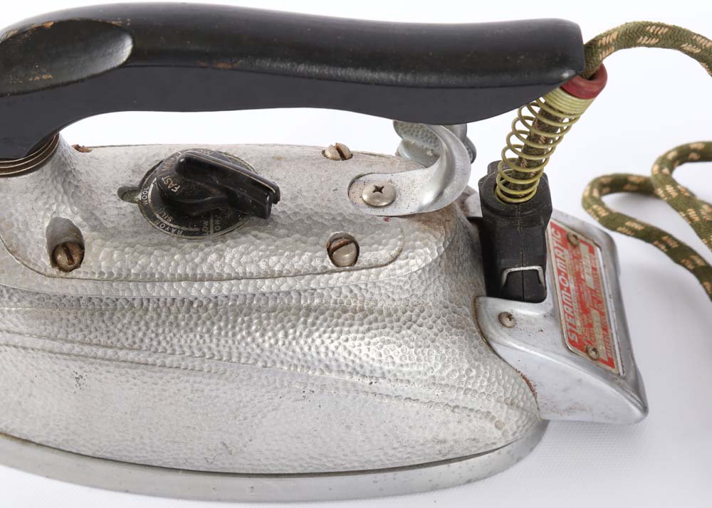 1939 Steam-O-Matic Iron