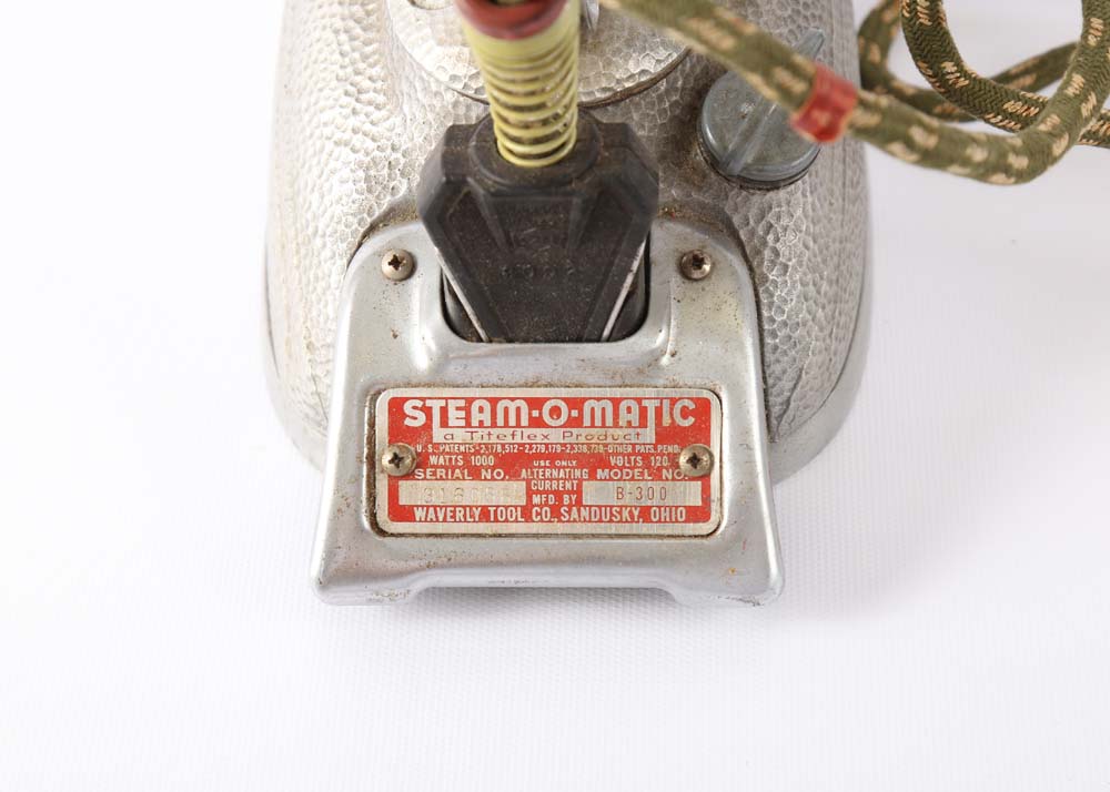 1939 Steam-O-Matic Iron