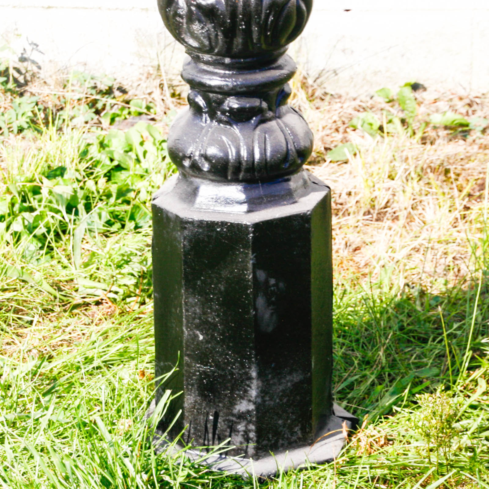 Cast Aluminum Horse Hitching Post