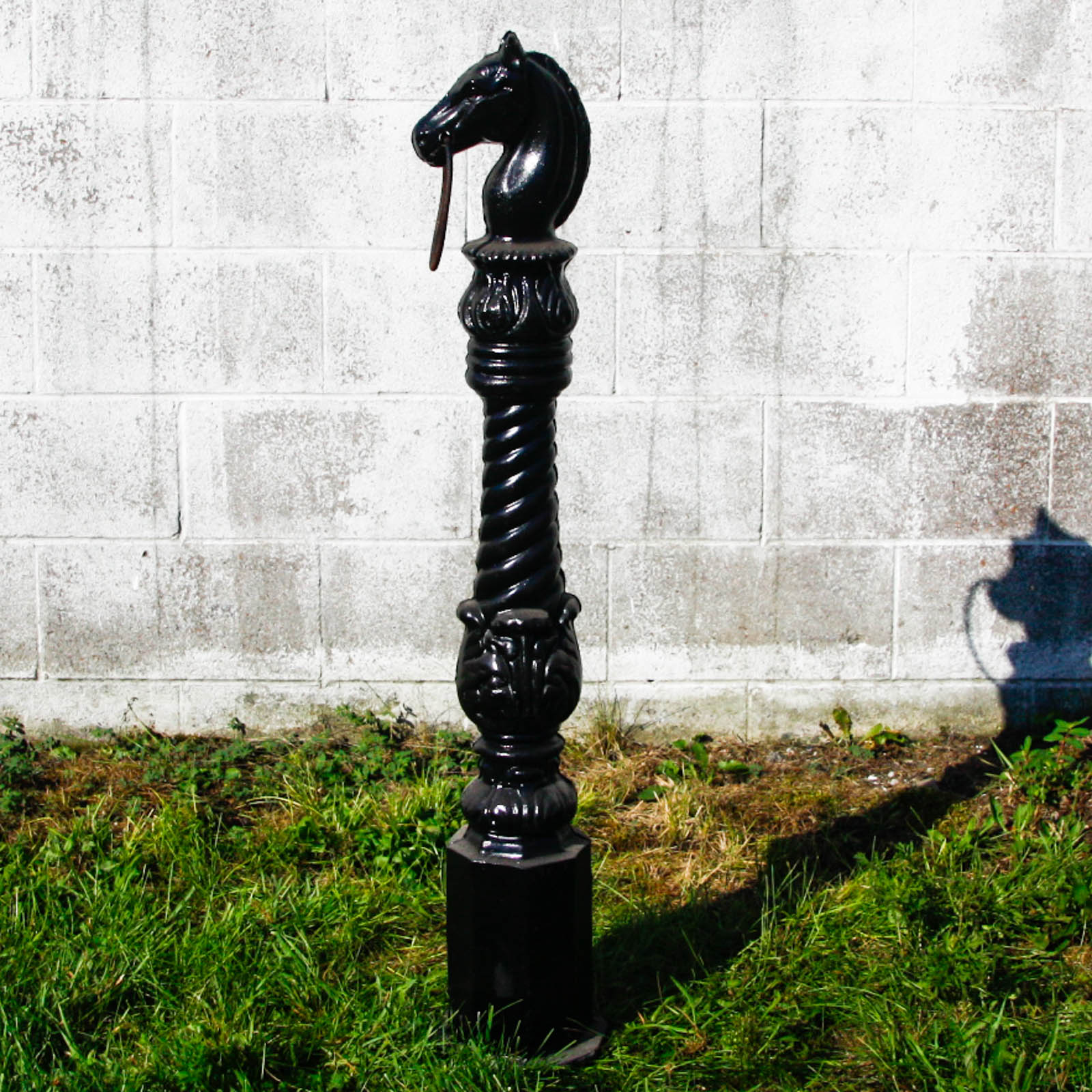 Cast Aluminum Horse Hitching Post