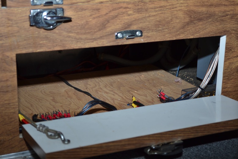 1985 Ford Ambulance Converted To "Vape" Truck