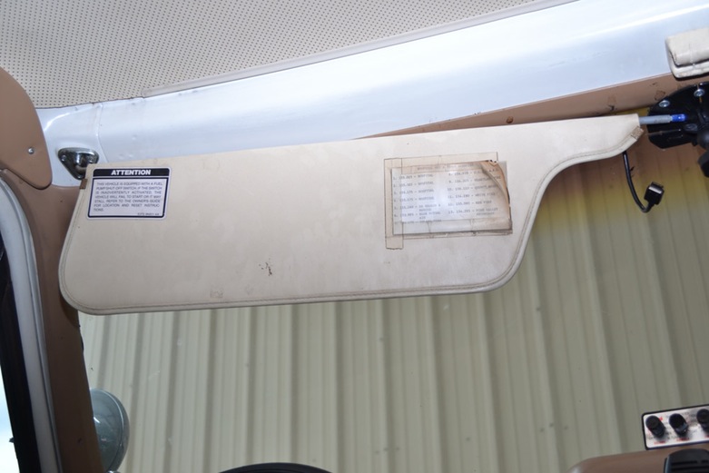 1985 Ford Ambulance Converted To "Vape" Truck