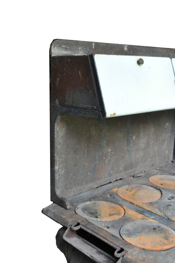 Antique Royal Leader Cast Iron Stove