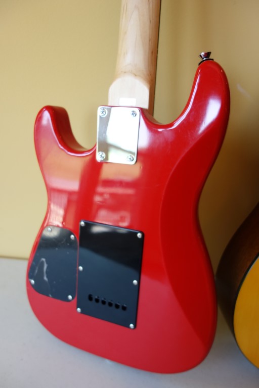 J. Renyolds and Amigo Guitars