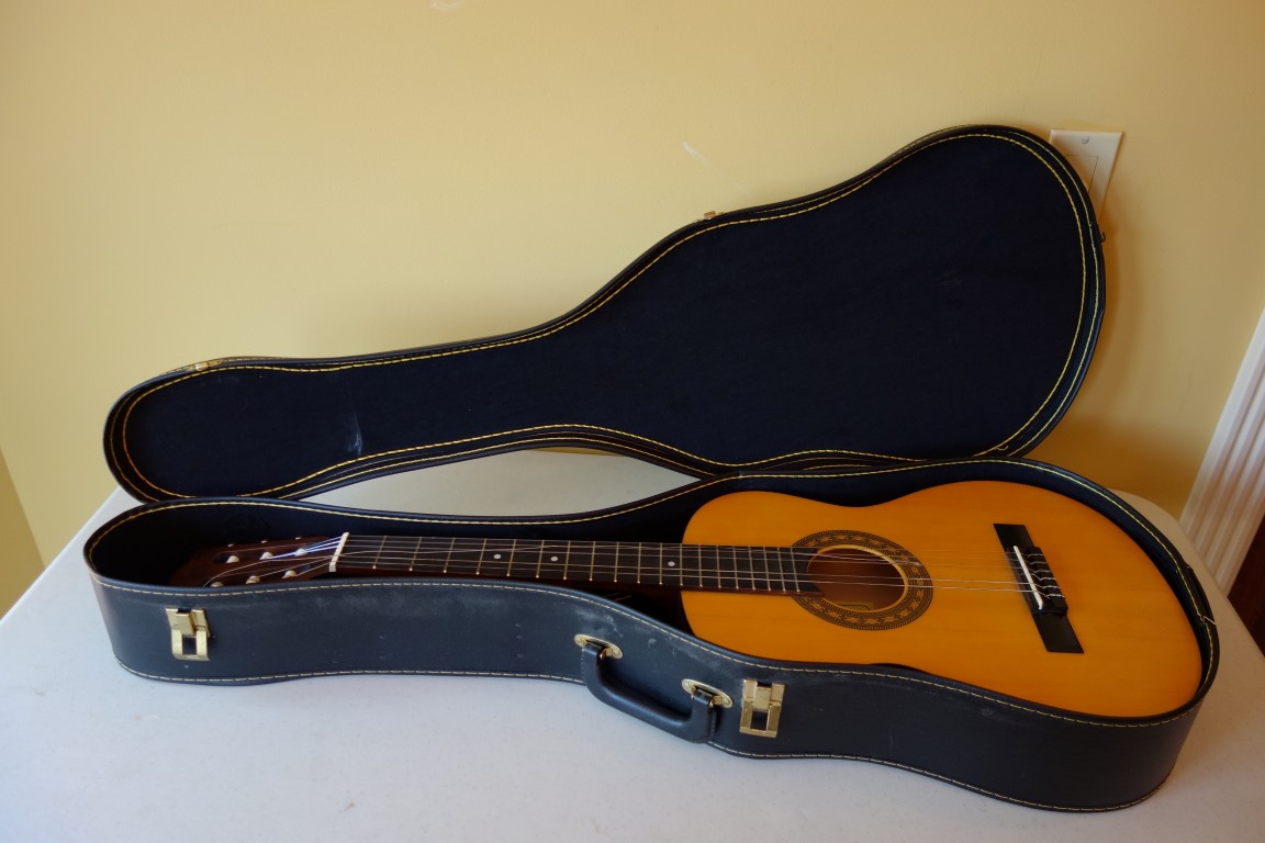 J. Renyolds and Amigo Guitars