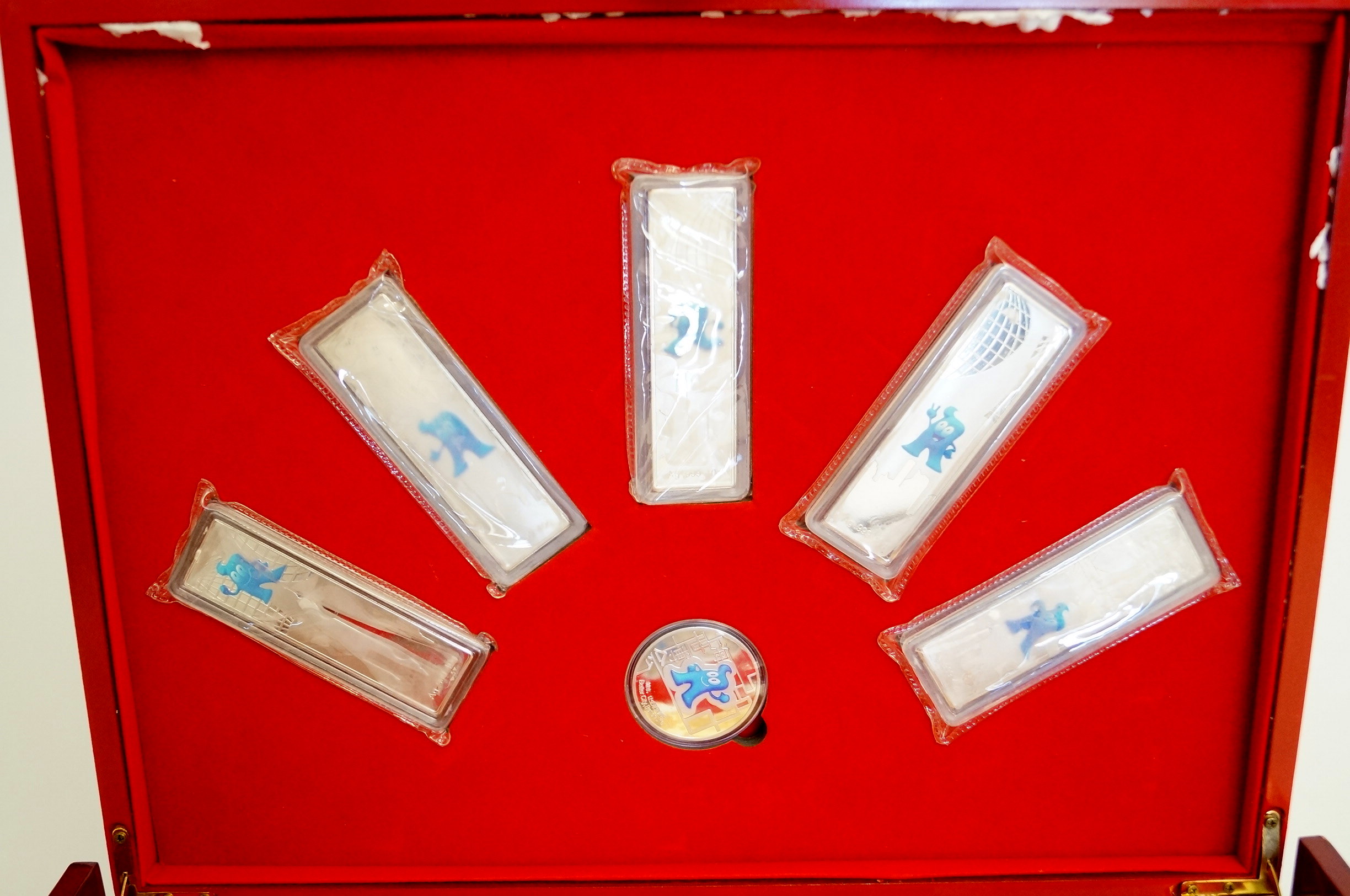 Commemorative "Better City, Better Life" Expo 2010 People's Bank of China Silver Bar and Coin Collection