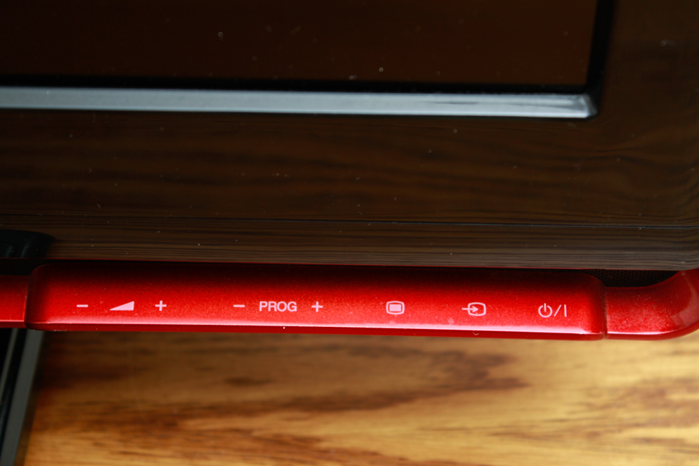 Hitachi 32" LCD Television