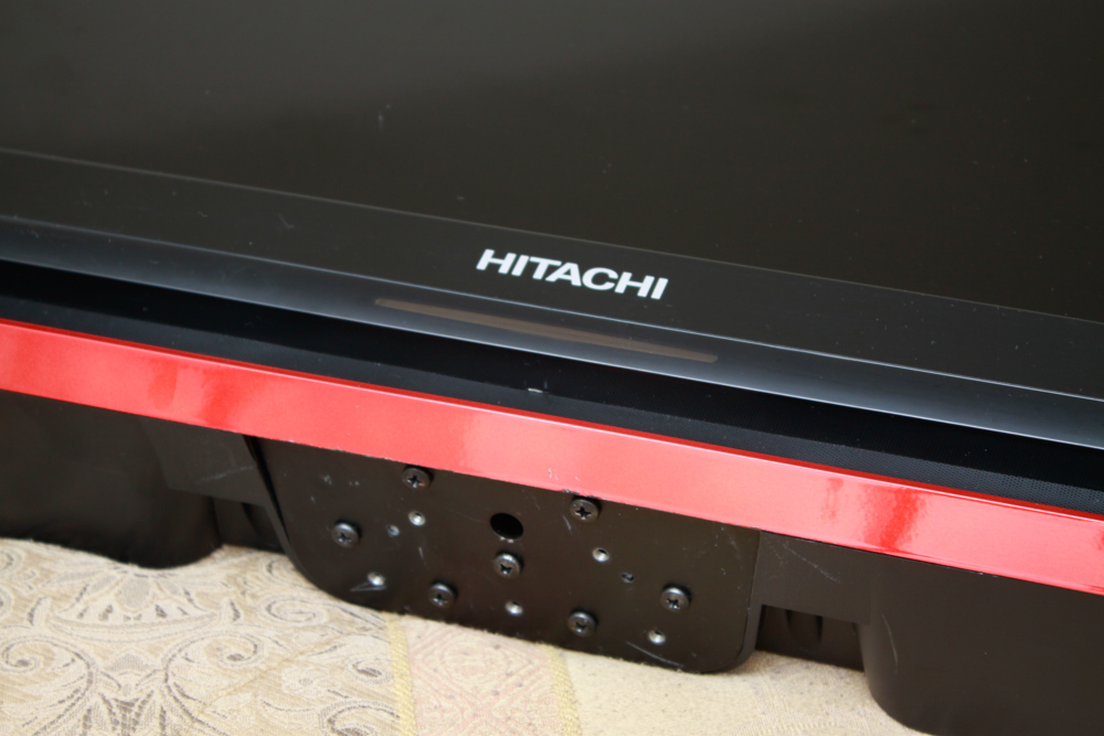 Hitachi 32" LCD Television