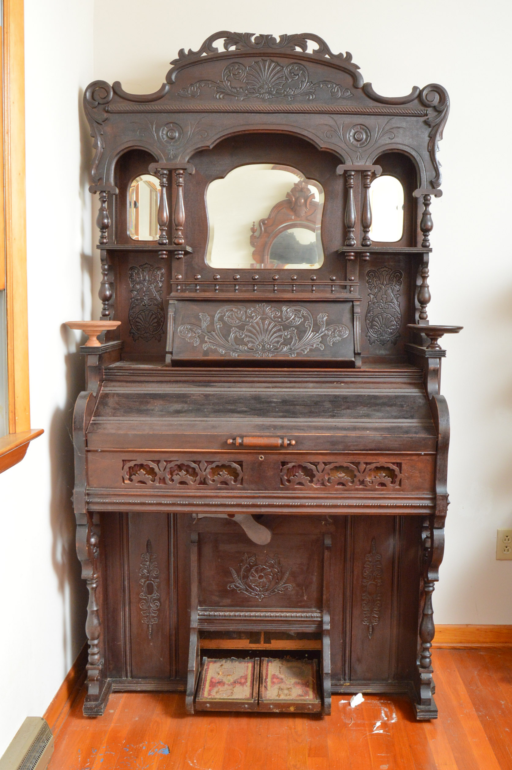 Antique Cornish Company Pump Organ