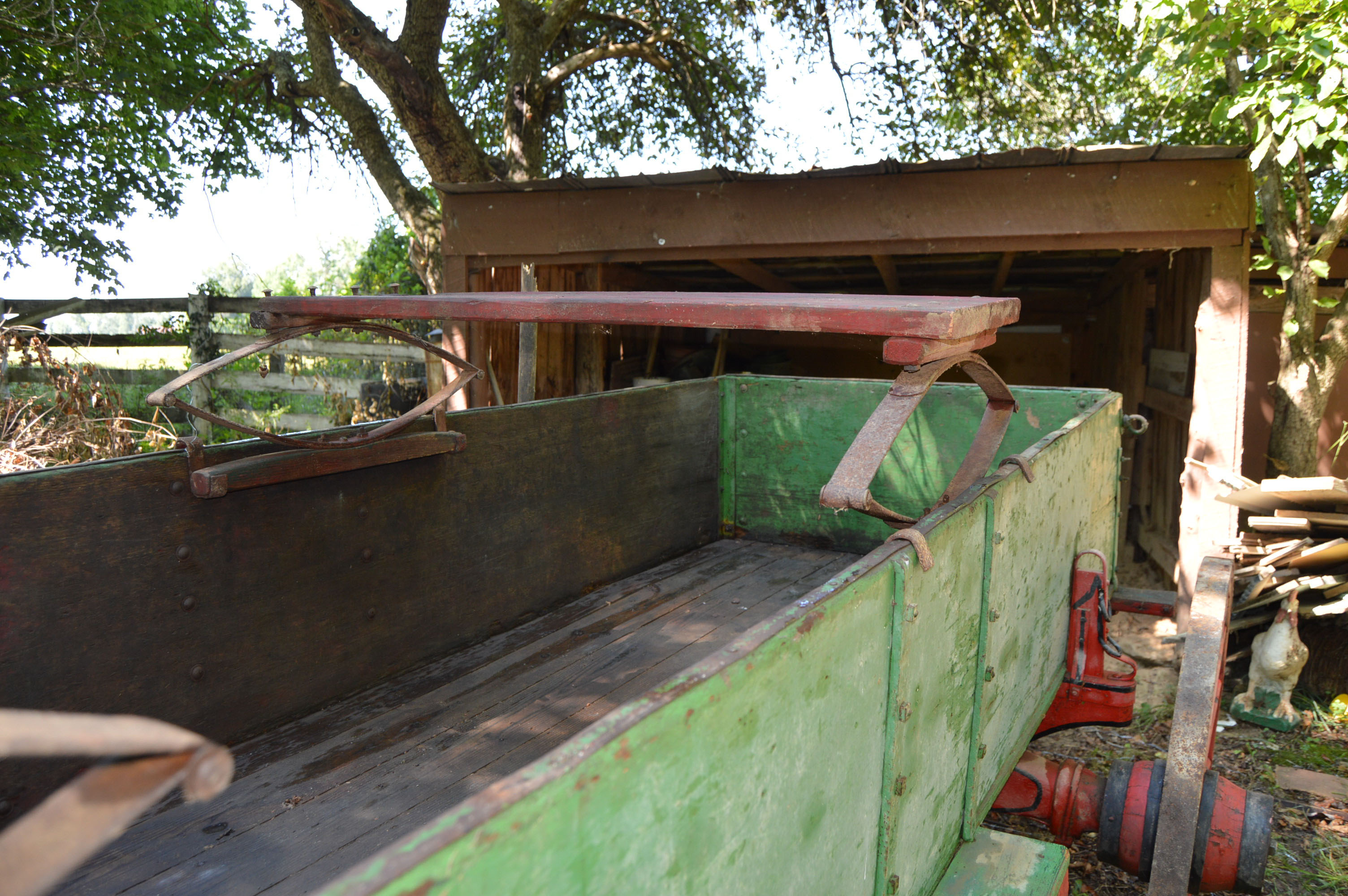 Antique OwensborO Wagon
