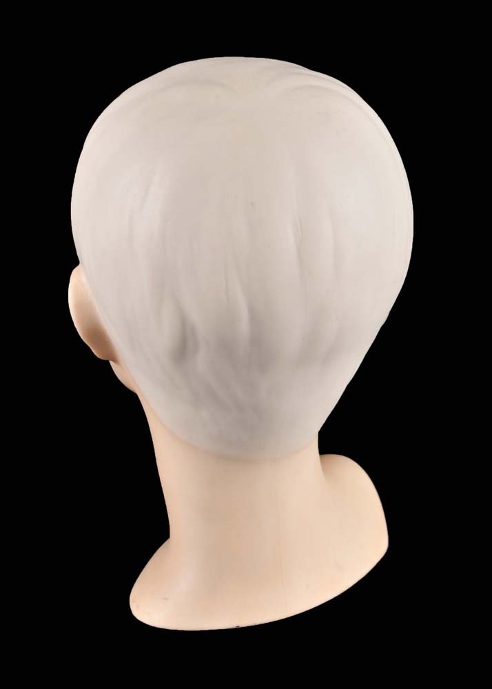 Pair of Vintage Holland Mold Porcelain Bust Statues