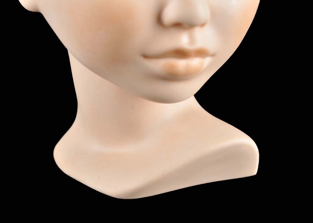 Pair of Vintage Holland Mold Porcelain Bust Statues