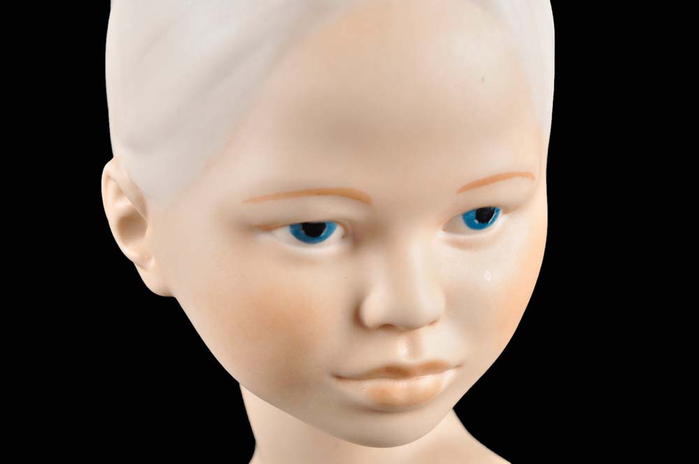 Pair of Vintage Holland Mold Porcelain Bust Statues