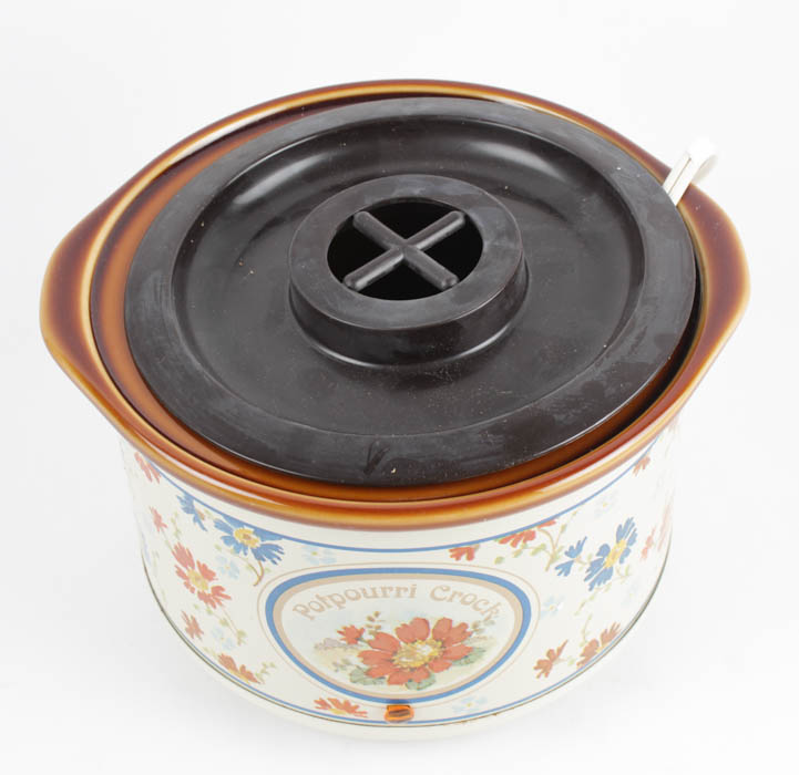 Vintage Potpourri Crockpot